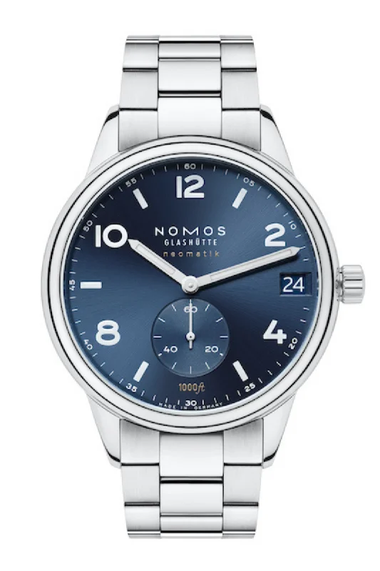 Nomos Glashütte Club Sport Neomatik 42 Date 782