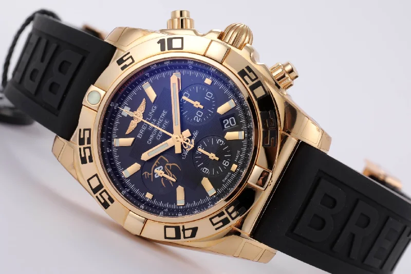 Breitling Limited Edition of 50 Wayne Gretzky 18kt Chronomat 44