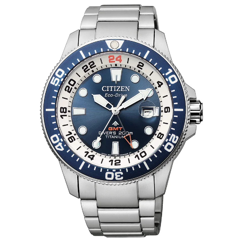 Citizen Diver's Eco Drive GMT Super Titanio