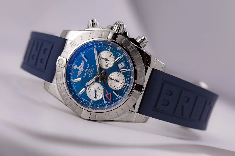 Breitling Chronomat 44 GMT Blue Dial on blue Diver Pro III