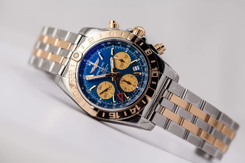 Breitling Chronomat 44 GMT 18kt gold/SS Blue Dial