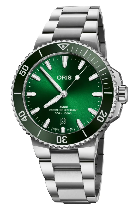 Oris Aquis Date 41.5mm 733 7787 4157-07 8 22 04PEB